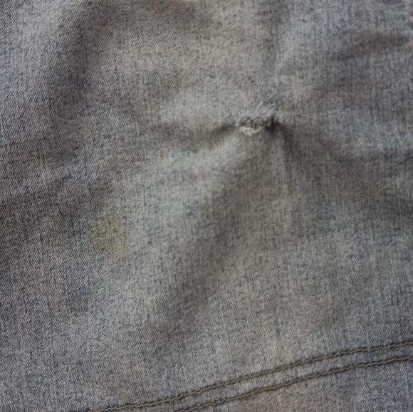 SOLD! Vintage y2k denim skirt with fringe! - Picture 6 of 10